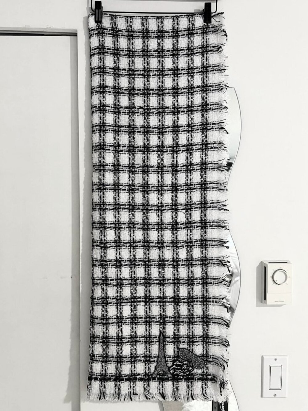 Karl Lagerfeld black and white knit scarf